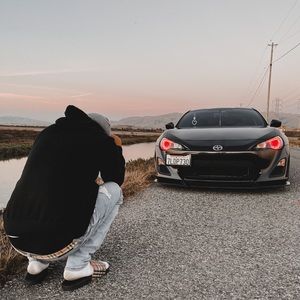 Meet your Posher, Phillip